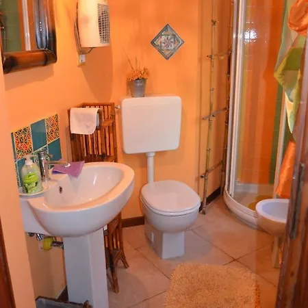 La Pineta Bed & Breakfast *
