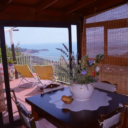 La Pineta Bed & Breakfast *